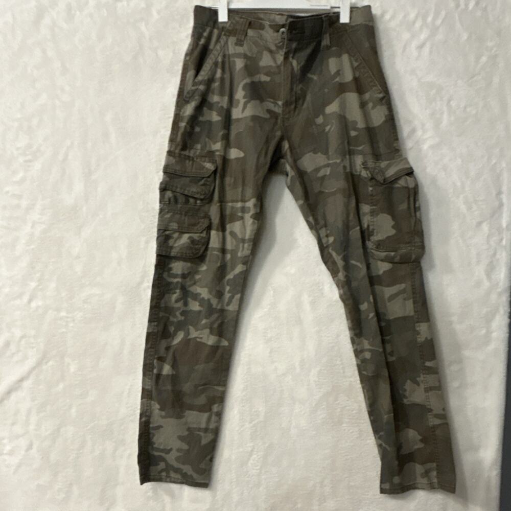 Wrangler Men's Camouflage Cargo Pants Straight Leg Cotton Pockets 32 x32